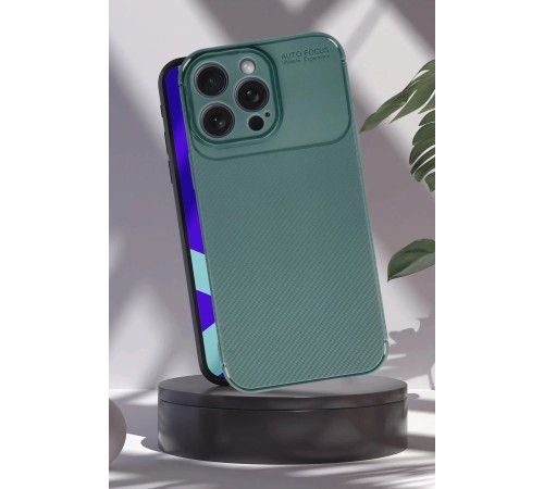 iPhone 16 Pro Max Kılıf Auto Focus Karbon Kapak - Koyu Yeşil iPhone 16 Pro Max Kılıf Auto Focus Karbon Kapak - Koyu Yeşil